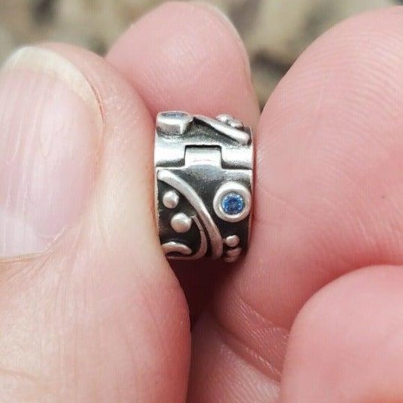 PANDORA Swirl Silver & Blue CZ - Picture 2 of 2